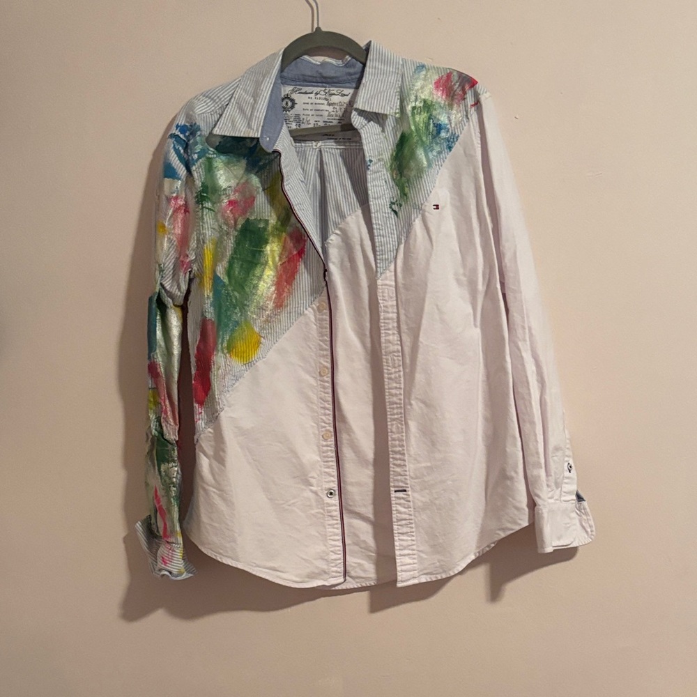 Tommy Hilfiger Colorful Artistic Button Down Shirt